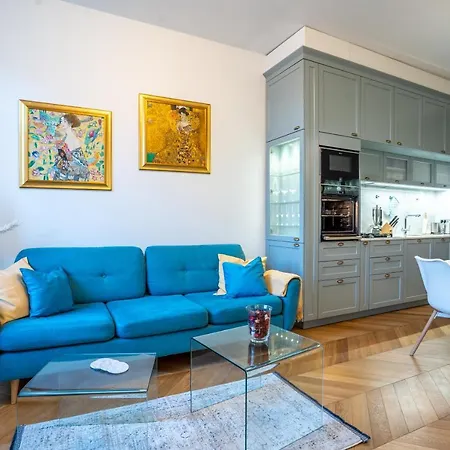 Downtown Luxury Retreat Apartment Ljubljana