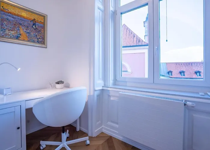 Downtown Luxury Retreat Apartamento Liubliana